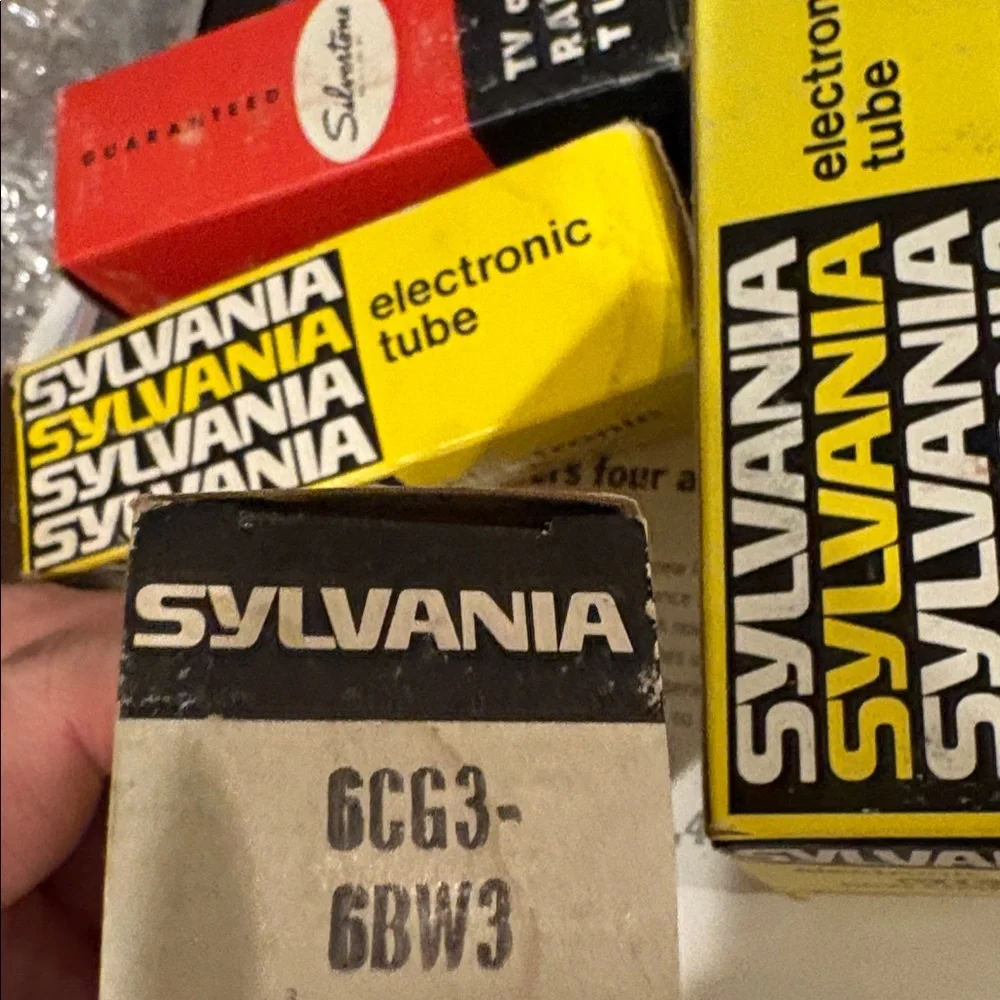 Vintage electronic tube lot of 5 as shown